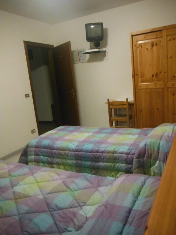 Hotel Mochettaz Aosta Room photo